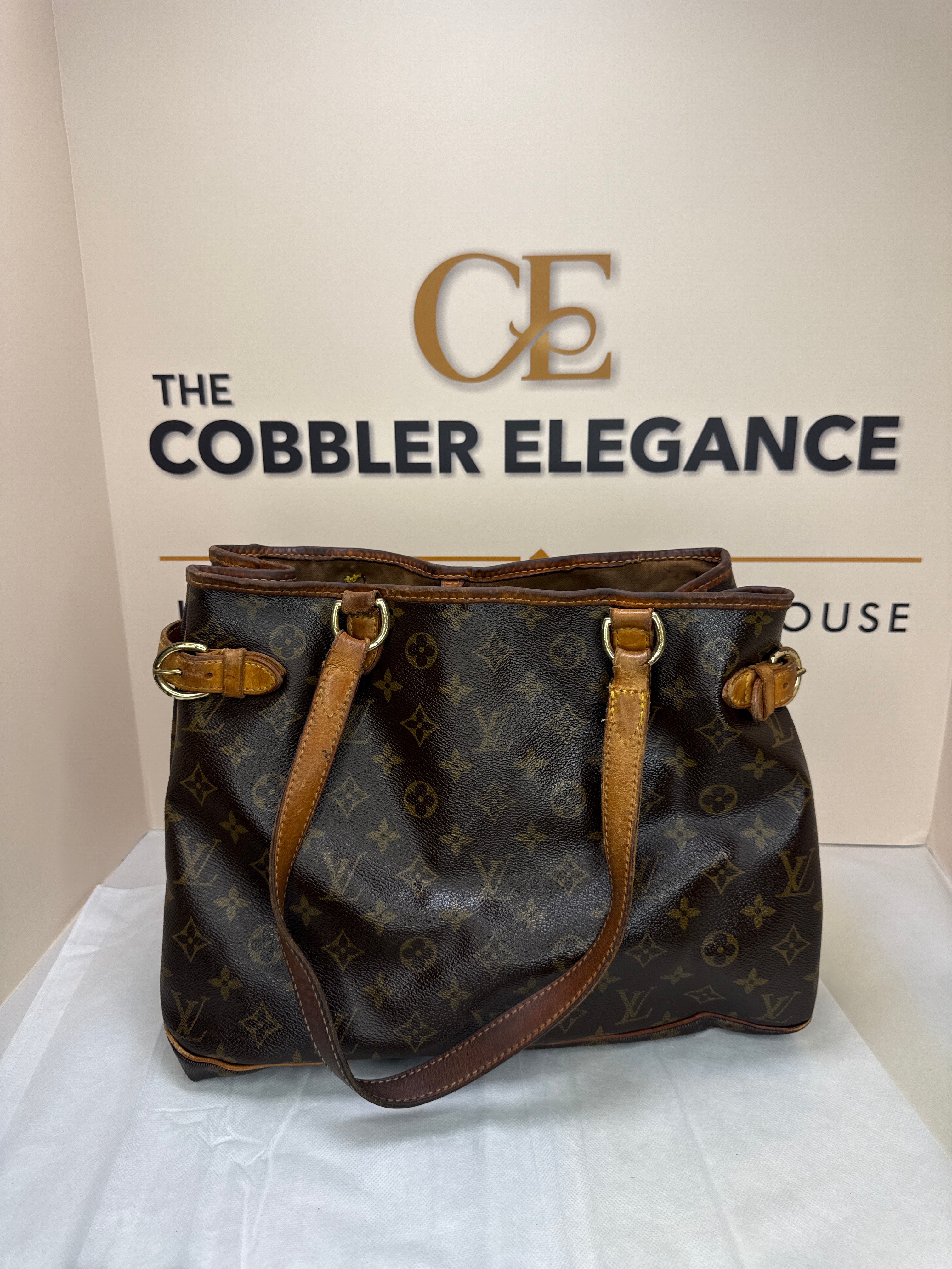 pre owned Louis Vuitton batignolles
