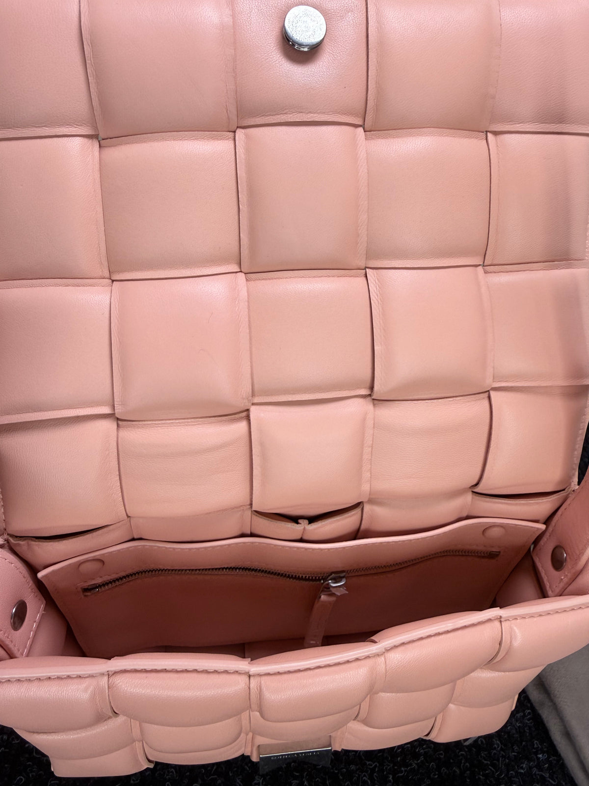 Bottega veneta peach padded casset bag